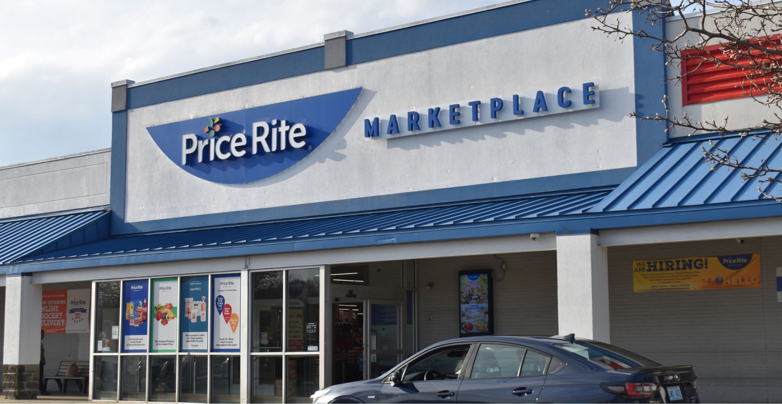 PriceRite is the only full-scale grocery store within Woonsocket city limits. (Jonmaesha Beltran/ ecoRI News)