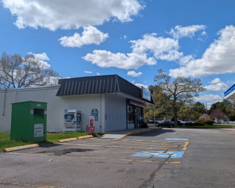 Retail building planned at gas station