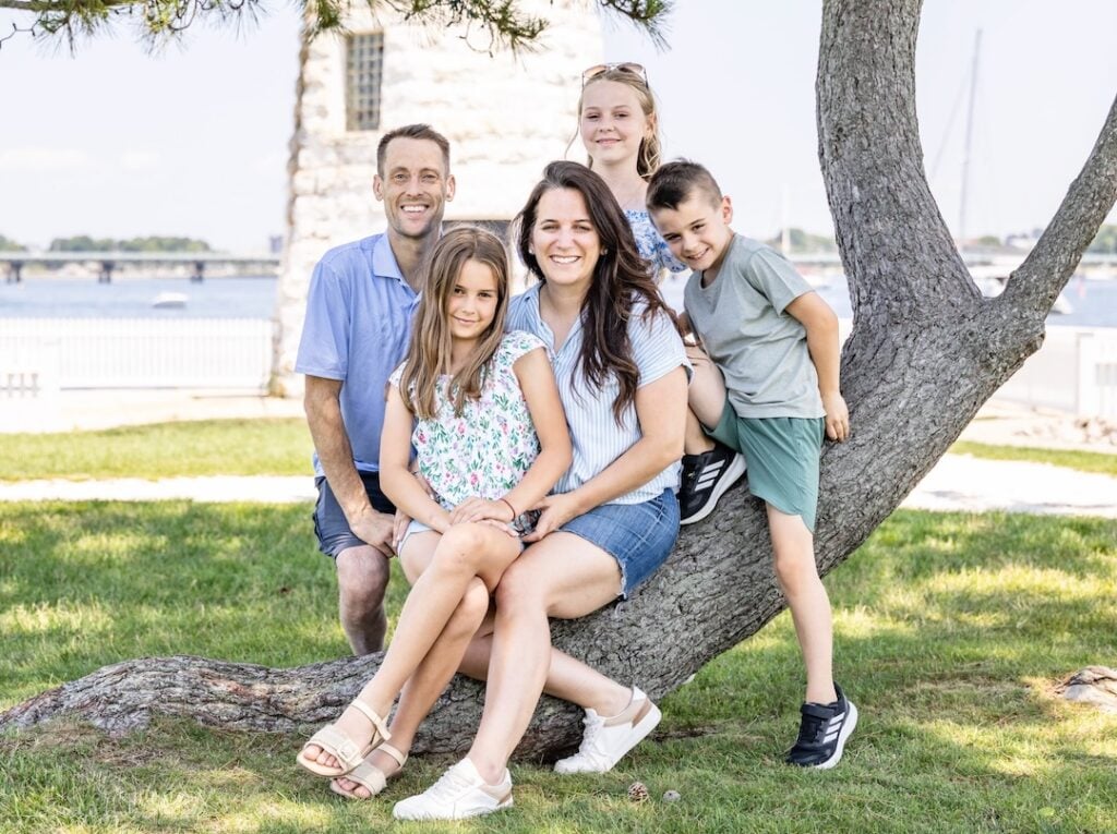 Fred and Leah Boothman with their children